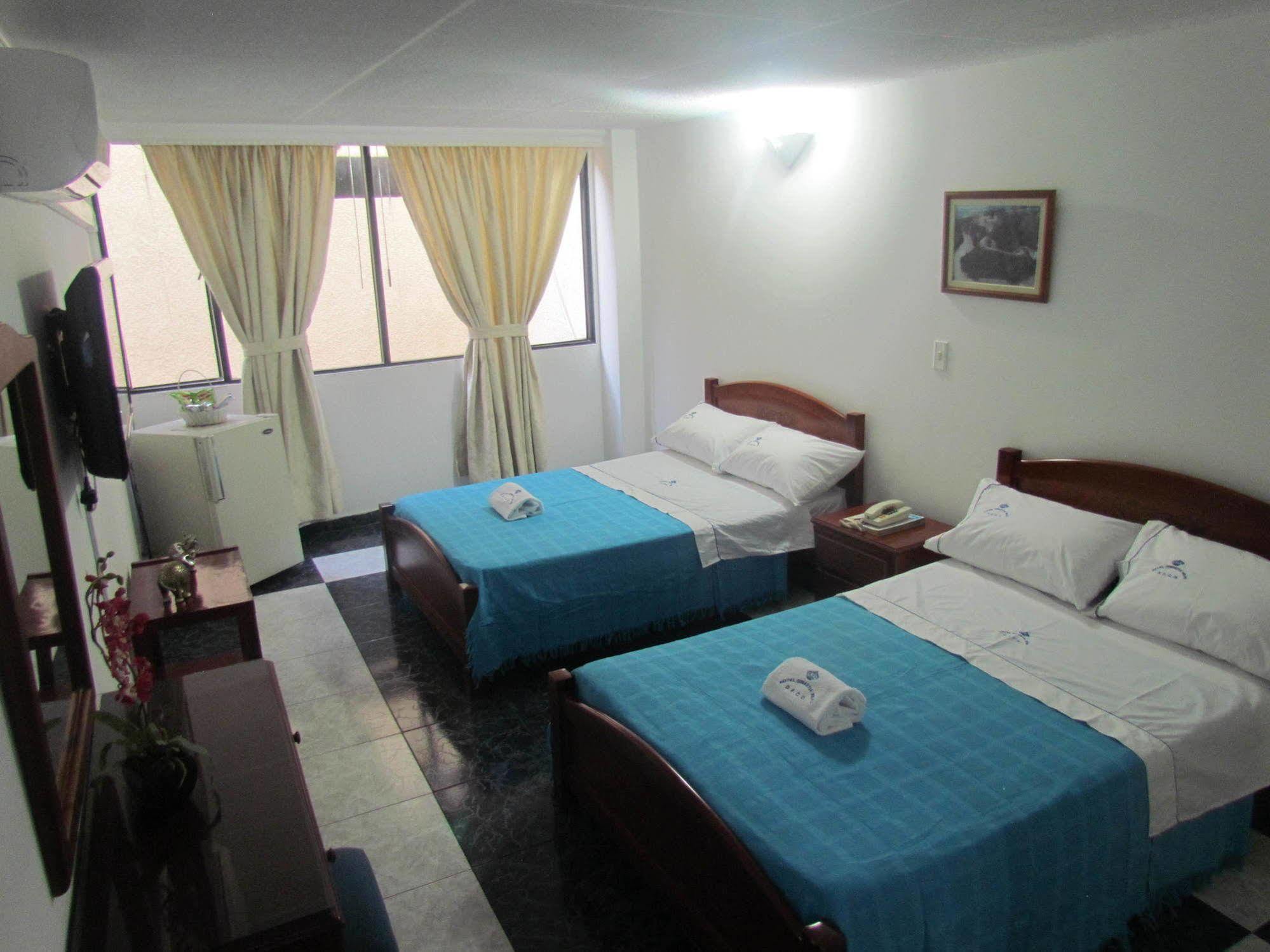 Hotel Dinastia Real Неива Екстериор снимка